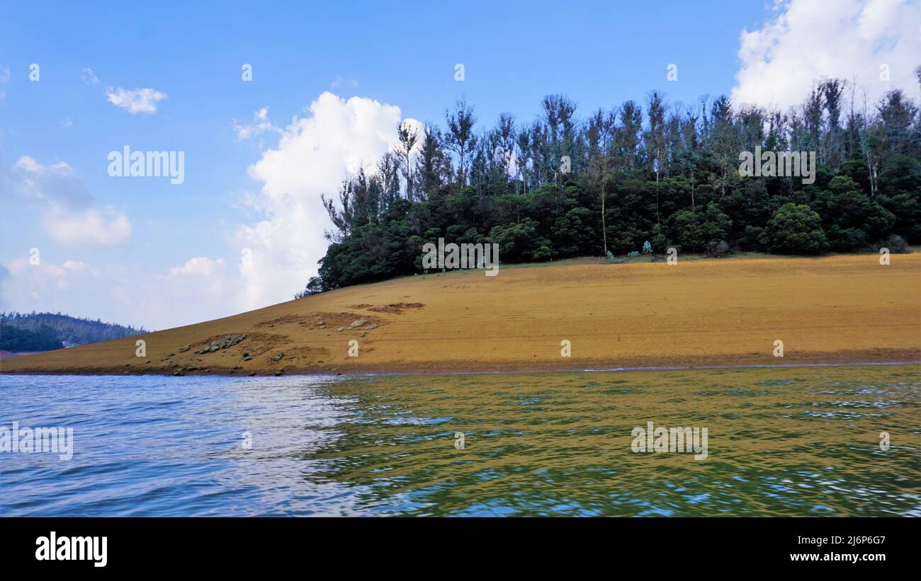 Beautiful view of Pykara Lake, Ooty, Tamilnadu. Awesome scenery of ...