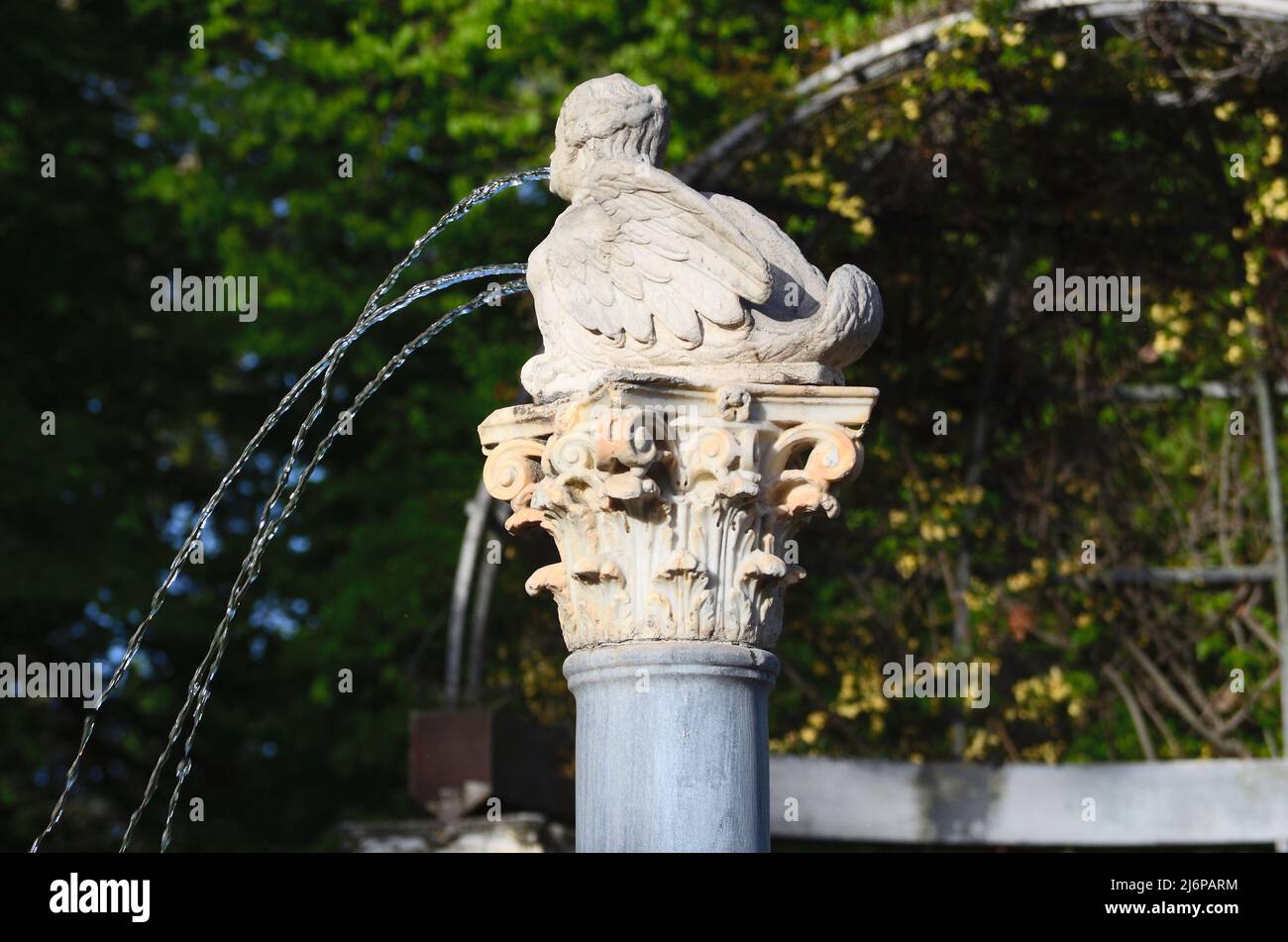 Fuente de las Harpías stone statue in the Gardens of Aranjuez Stock Photo