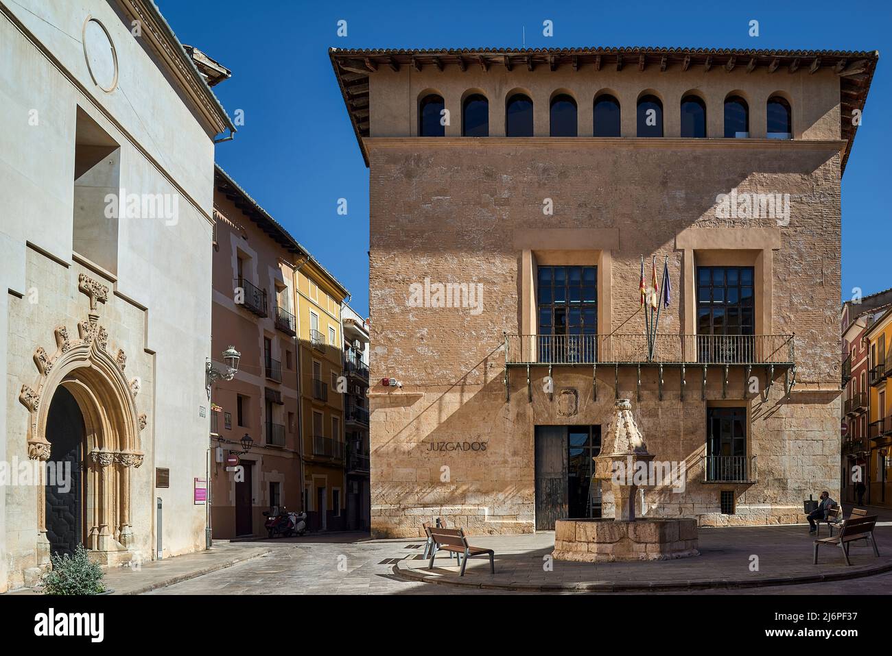 Alarcon Palace and the baroque fountain in the Plaza de la Trinidad