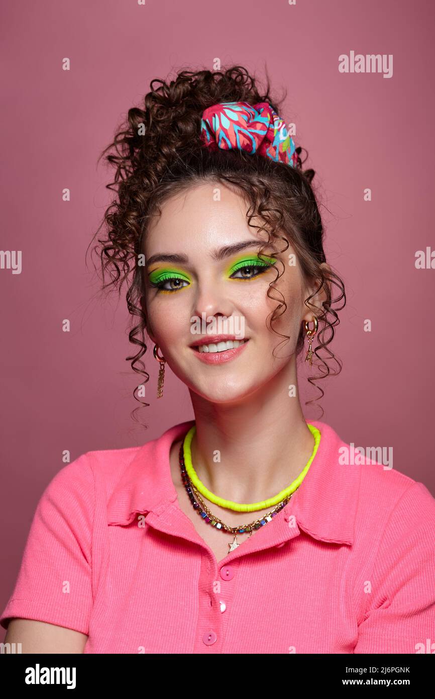 makeup for pink dress green eyes 16 Eyeshadow Looks for Green Eyes  Degrees Of Vanity
