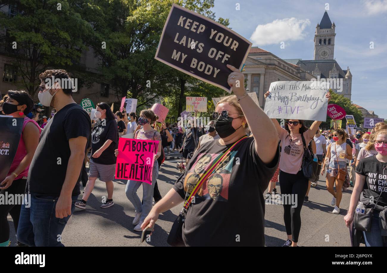 WASHINGTON, D.C. – October 2, 2021: Demonstrators rally in Washington, D.C. during the 2021 Women’s March. Stock Photo