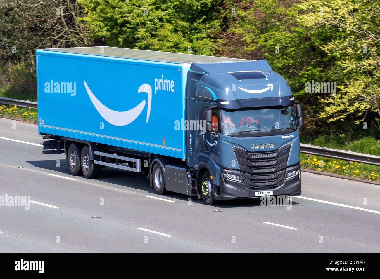 Iveco cargo hi-res stock photography and images - Alamy