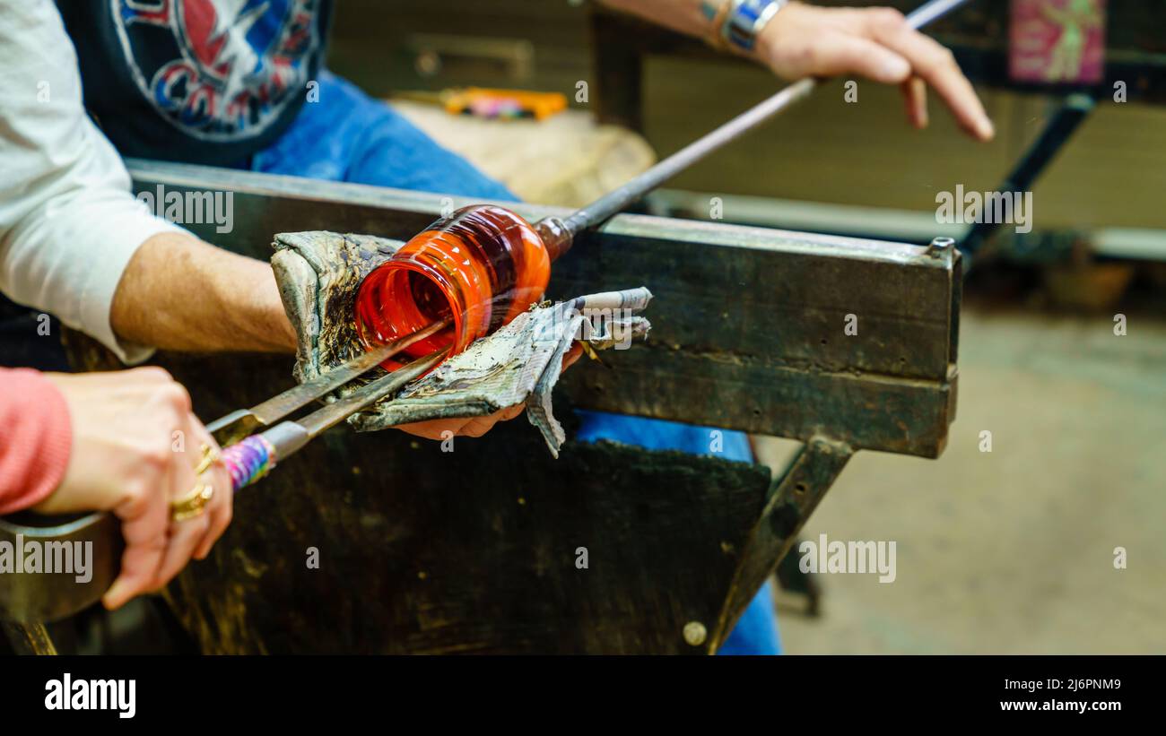 Glass making process hires stock photography and images Alamy