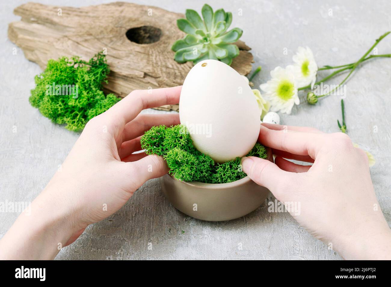 How to make floral arrangement with goose egg, carnations