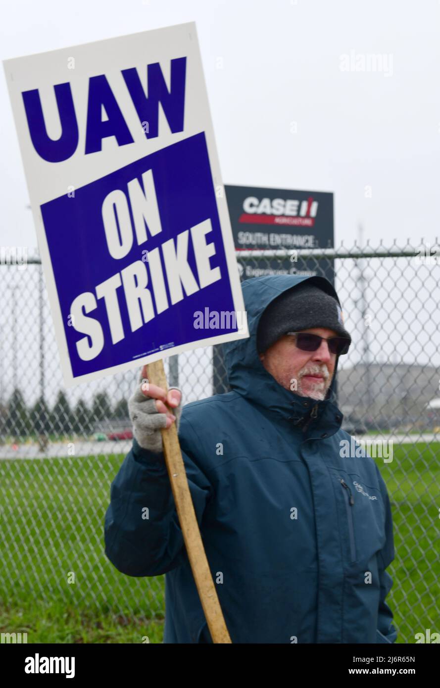 New holland case tractors hires stock photography and images Alamy