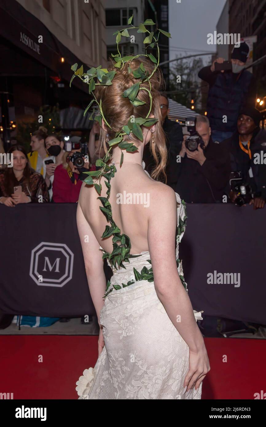 Ivy Getty departs The Mark Hotel for 2022 Met Gala in New York City