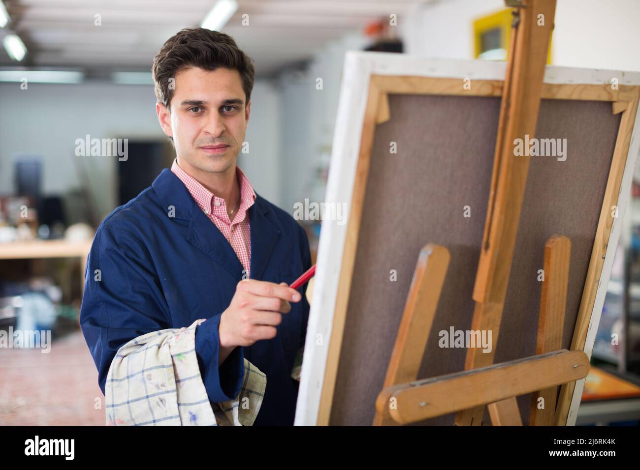Oil painting portrait easel hi-res stock photography and images - Alamy