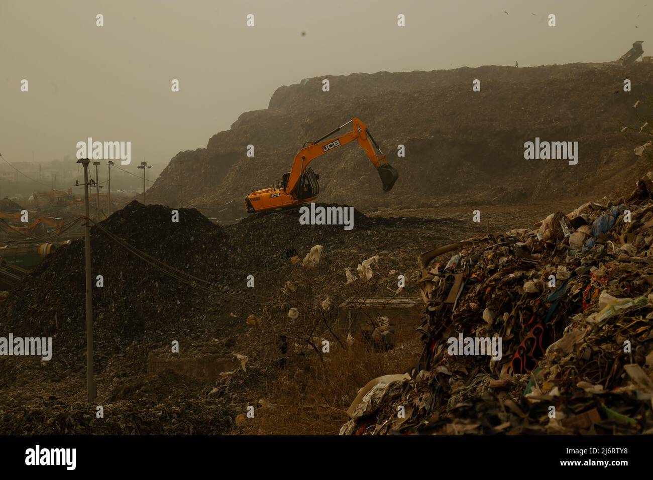 Garbage dumping at the Bhalswa landfill site spread over 36 acre