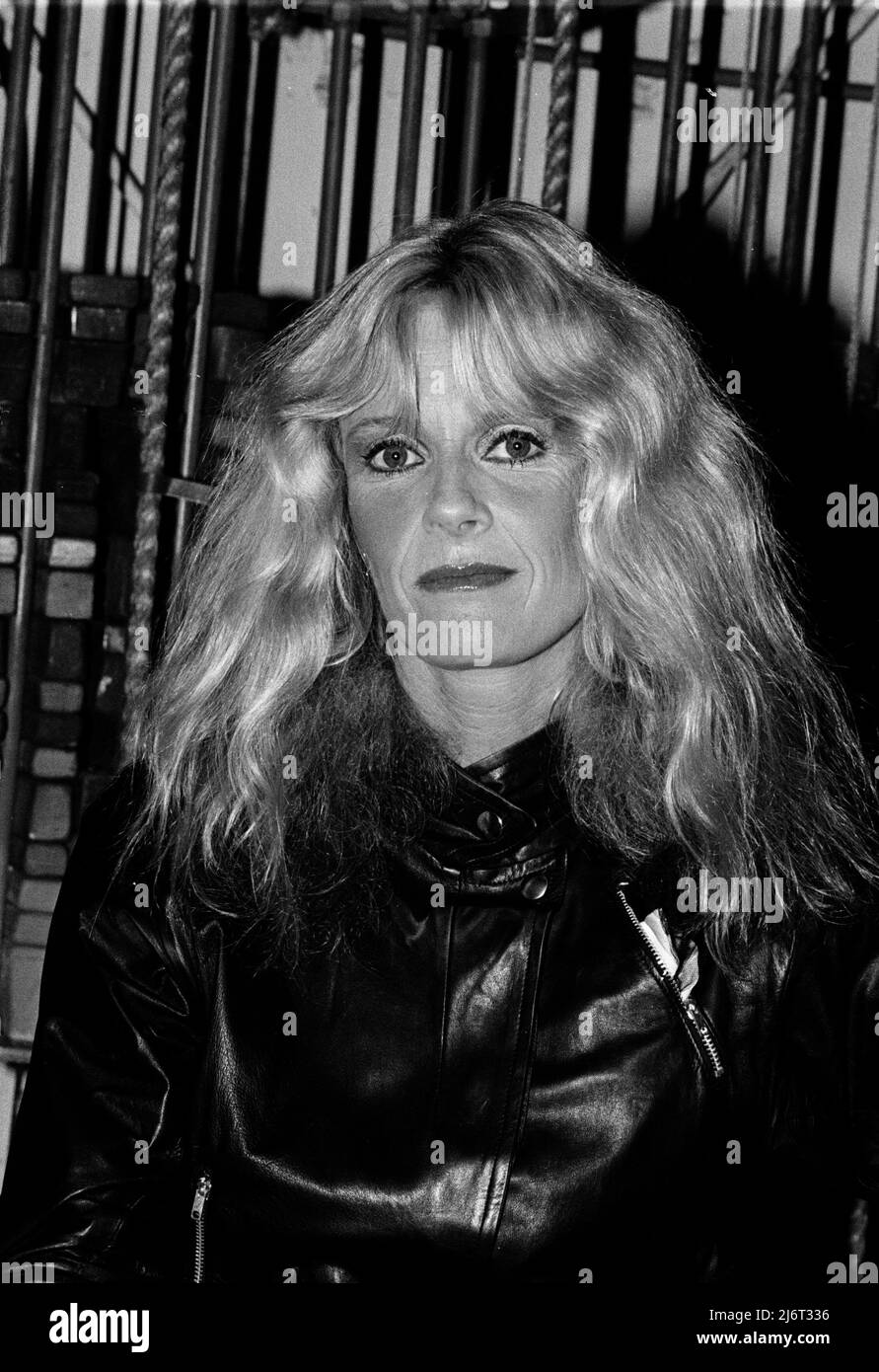 Kim Carnes performs on Solid Gold, 1983 Credit: Ron Wolfson ...
