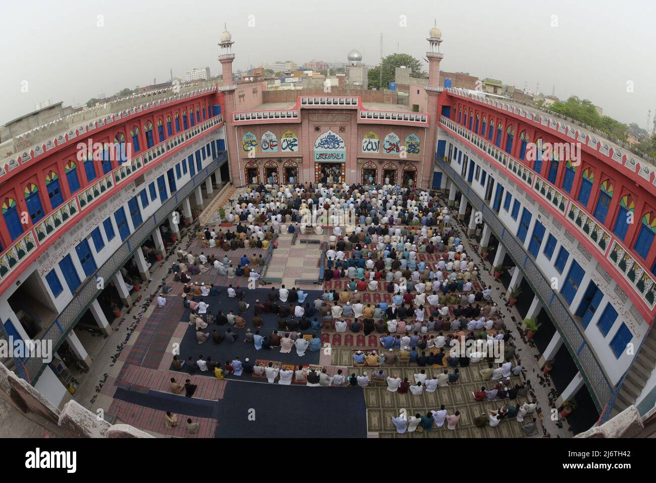 Raghib al hi-res stock photography and images - Alamy