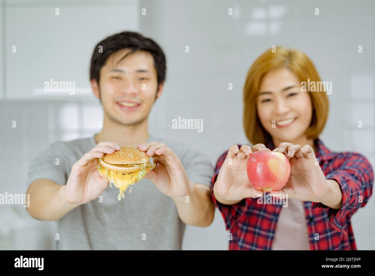 Asian Couples Not Eat Fast Food Burger Unhealthy American Calories Fat 