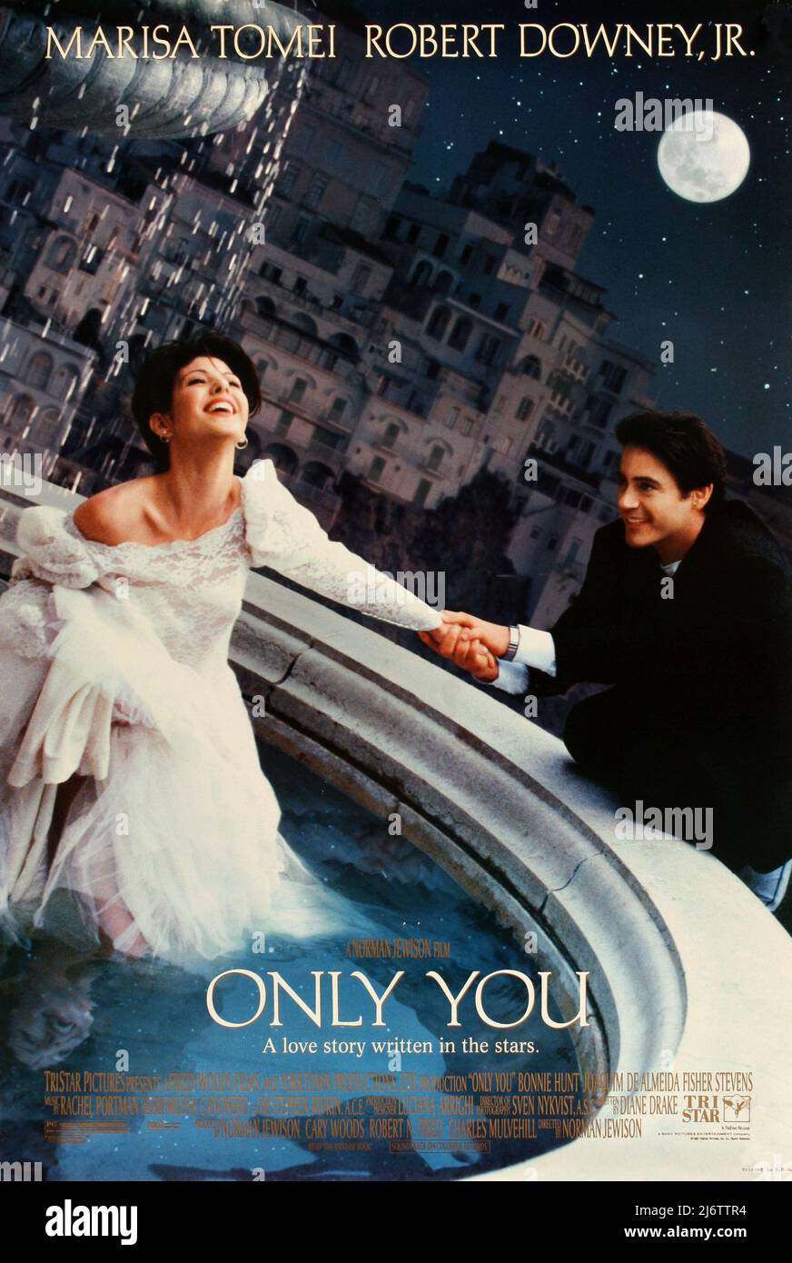 marisa tomei only you red dress Movie Obsession: Marisa Tomei's Outfits in Only You Filmsane
