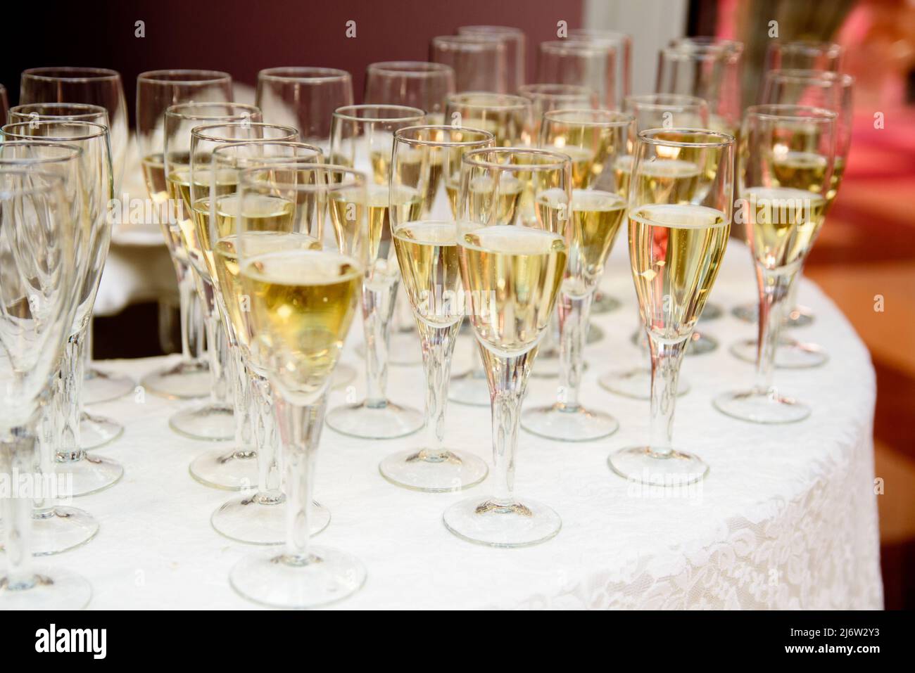 Arrangement of glasses hi-res stock photography and images - Alamy