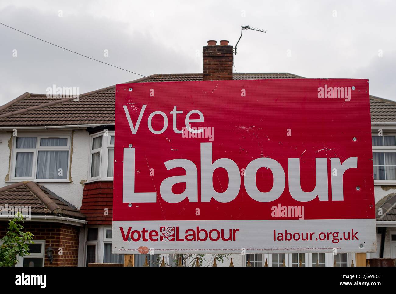 Slough, Berkshire, UK. 4th May, 2022. Boards outside residential homes promoting the Labour party in Slough. Following the handling of the Covid-19 crisis, the PPE scandal, Partygate and the cost of living crisis, the Tory party are predicted to lose hundreds of seats in the local elections tomorrow. Credit: Maureen McLean/Alamy Live News Stock Photo