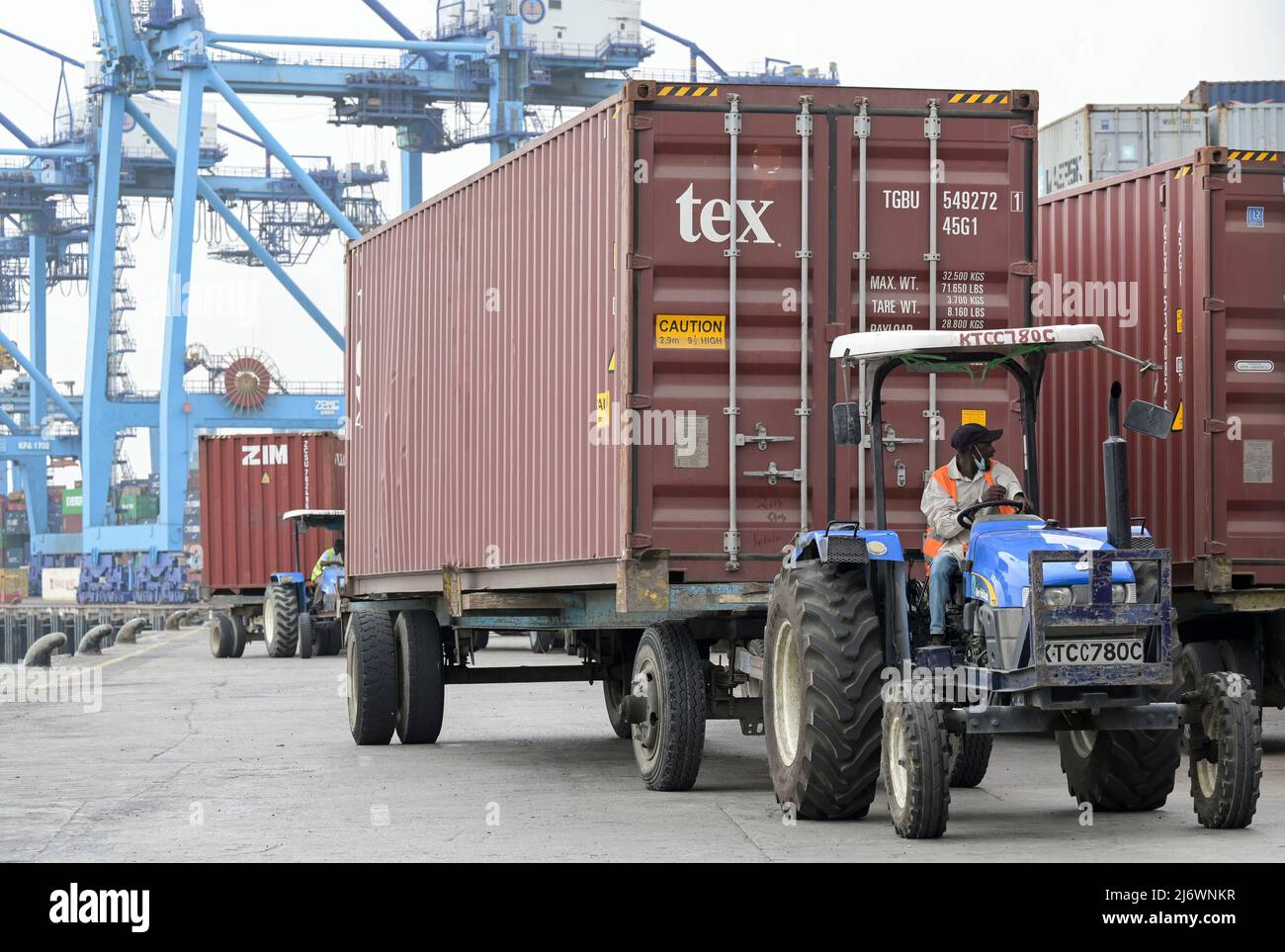 KENYA, Mombasa, seaport, CT1 Container terminal , tractor and trailer
