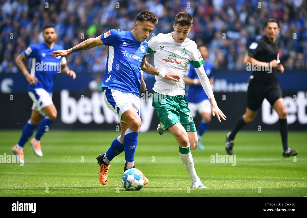 2. Bundesliga, VELTINS Arena Gelsenkirchen: FC Schalke 04 vs SV Werder Bremen; Stock Photo
