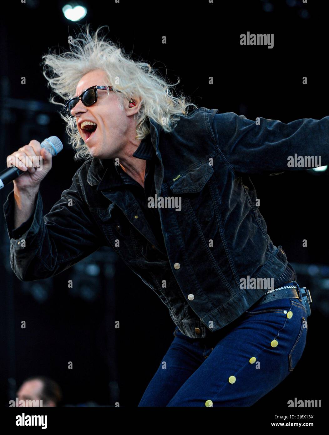Sir Bob Geldof Lead singer of The Boomtown Rats performs live on stage ...