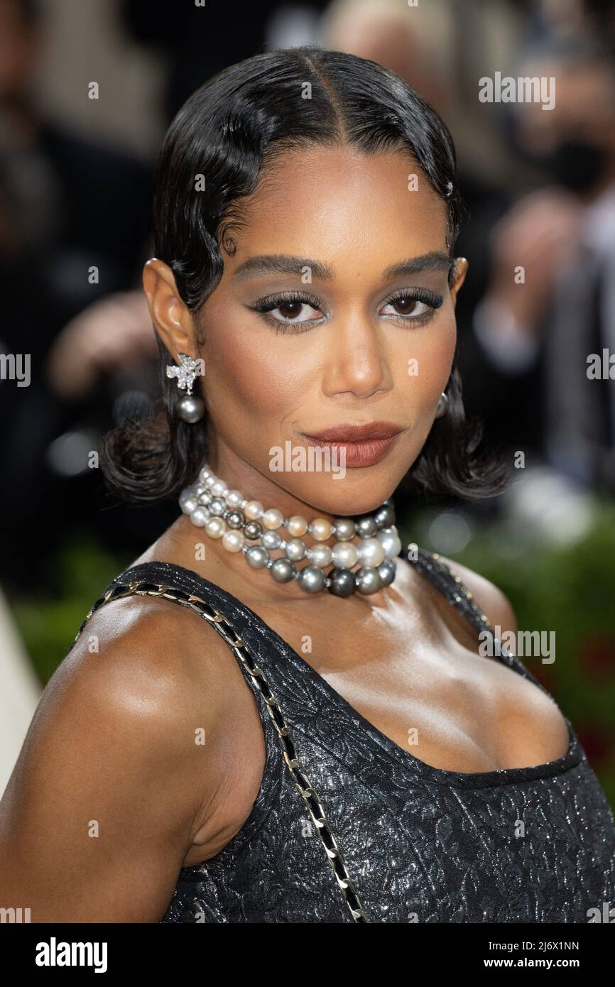 laura-harrier-attends-the-2022-met-gala-celebrating-in-america-an