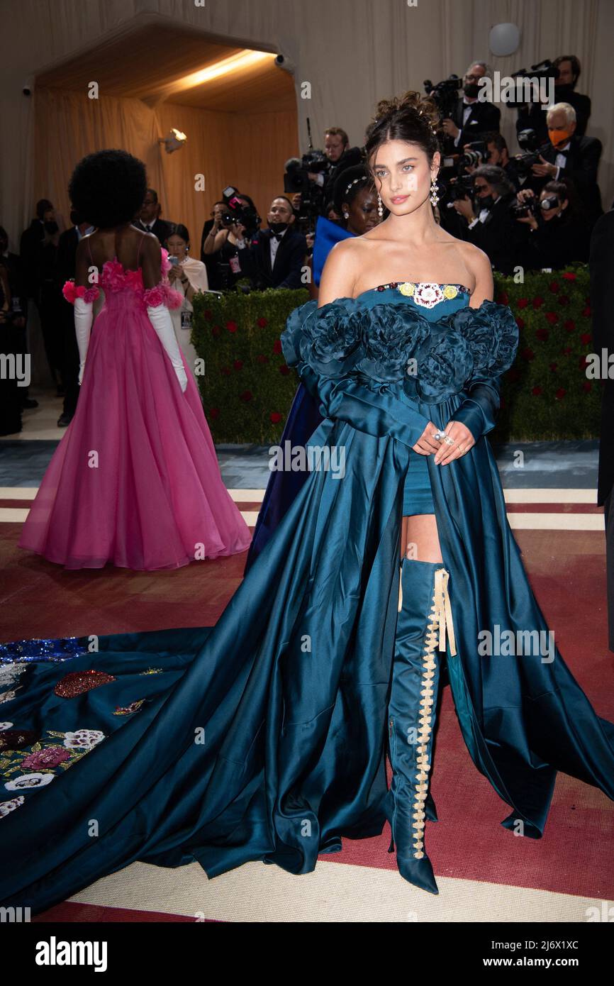 Taylor Hill attends The 2022 Met Gala Celebrating "In America An