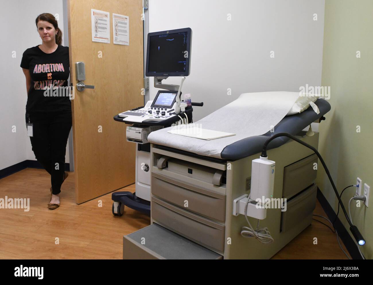 Lab leak hires stock photography and images Alamy