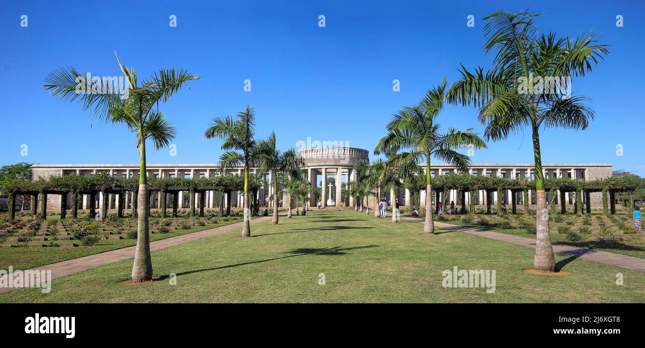 Taukkyan War Cemetery in Yangon, Myanmar. The cemetery contains the graves of 6,374 soldiers who died in the Second World War. Stock Photo