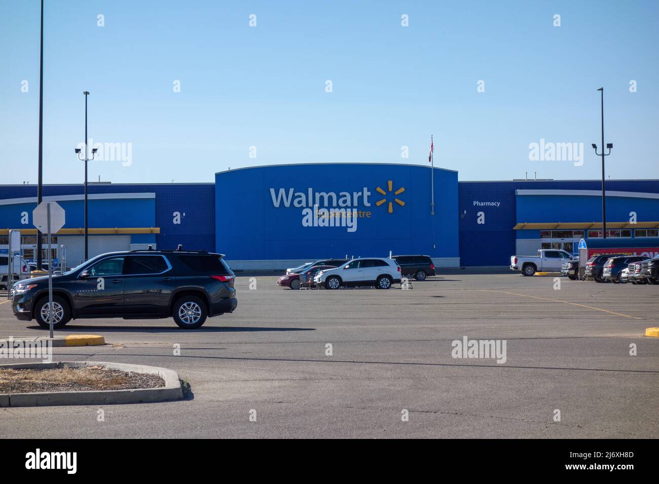 Supercentre hires stock photography and images Alamy