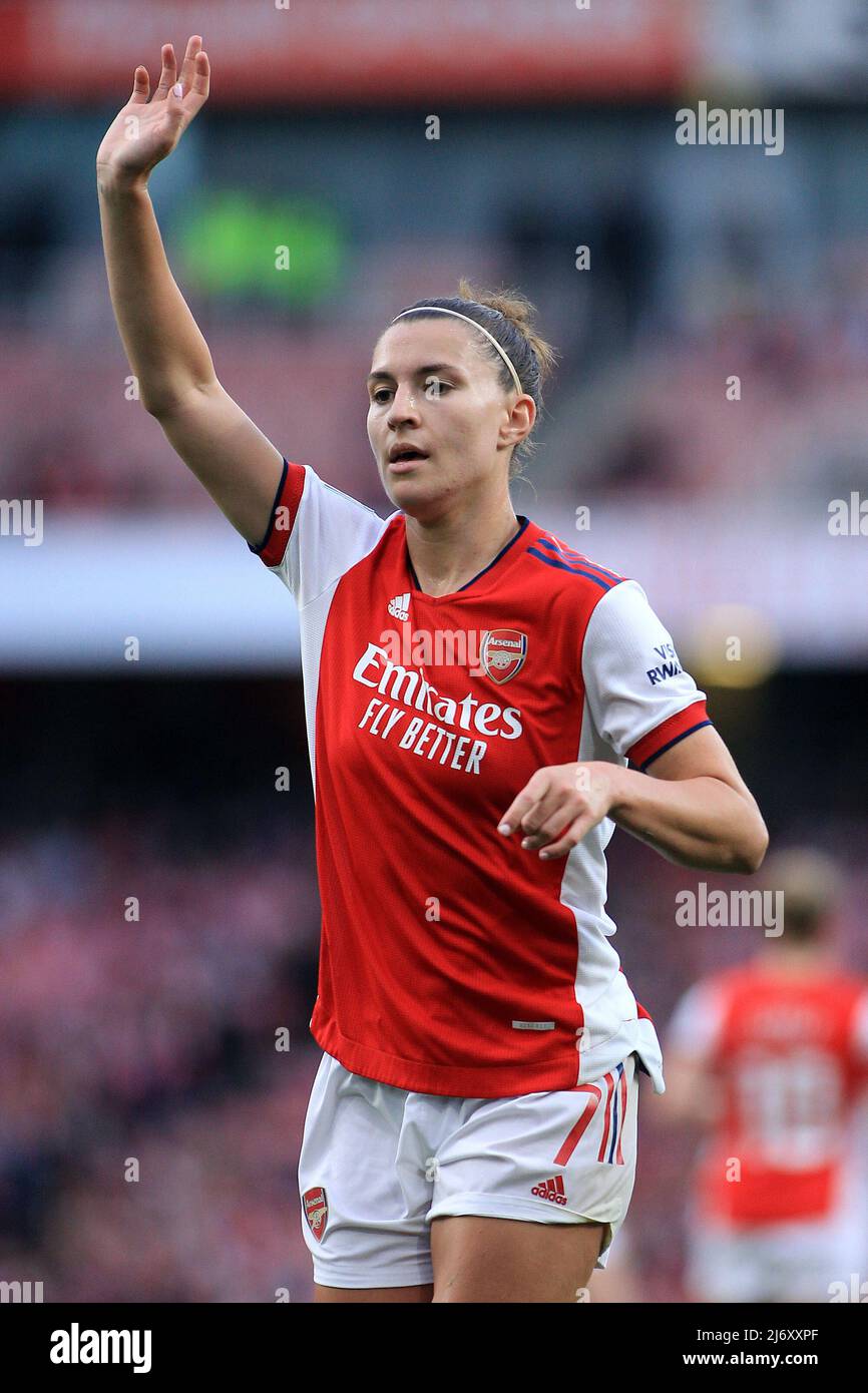 London, UK. 04th May, 2022. Steph Catley of Arsenal Women in action during the game. Barclays FA Women's super league match, Arsenal women v Tottenham Hotspur women at the Emirates Stadium in London on Wednesday 4th May 2022. this image may only be used for Editorial purposes. Editorial use only, license required for commercial use. No use in betting, games or a single club/league/player publications.pic by Steffan Bowen/Andrew Orchard sports photography/Alamy Live News Credit: Andrew Orchard sports photography/Alamy Live News Stock Photo