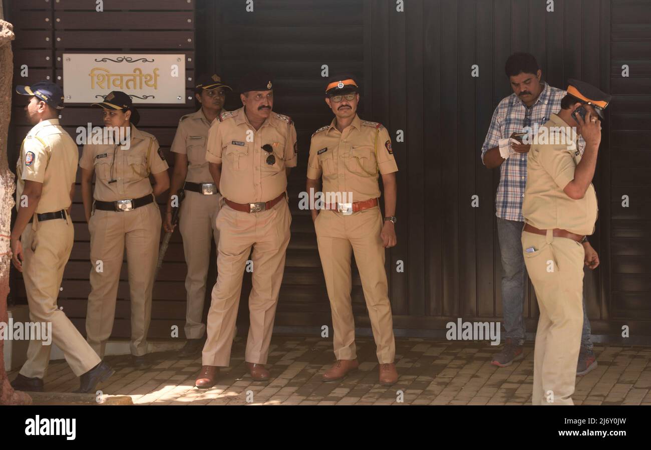 Maharashtra police hi-res stock photography and images - Alamy Maharashtra police hi-res stock photography and images - Alamy