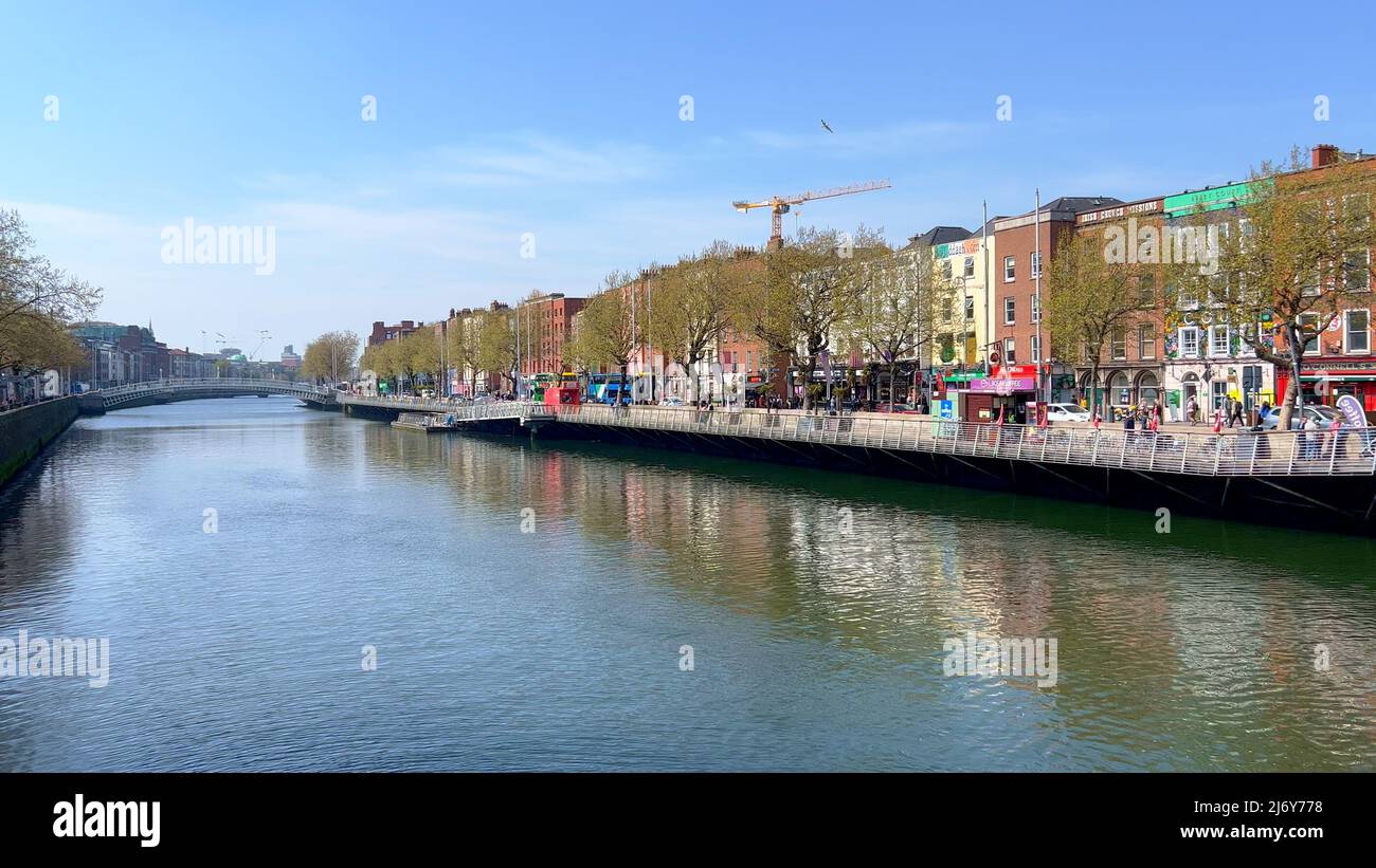 Dublin bridge 2022 hi-res stock photography and images - Alamy