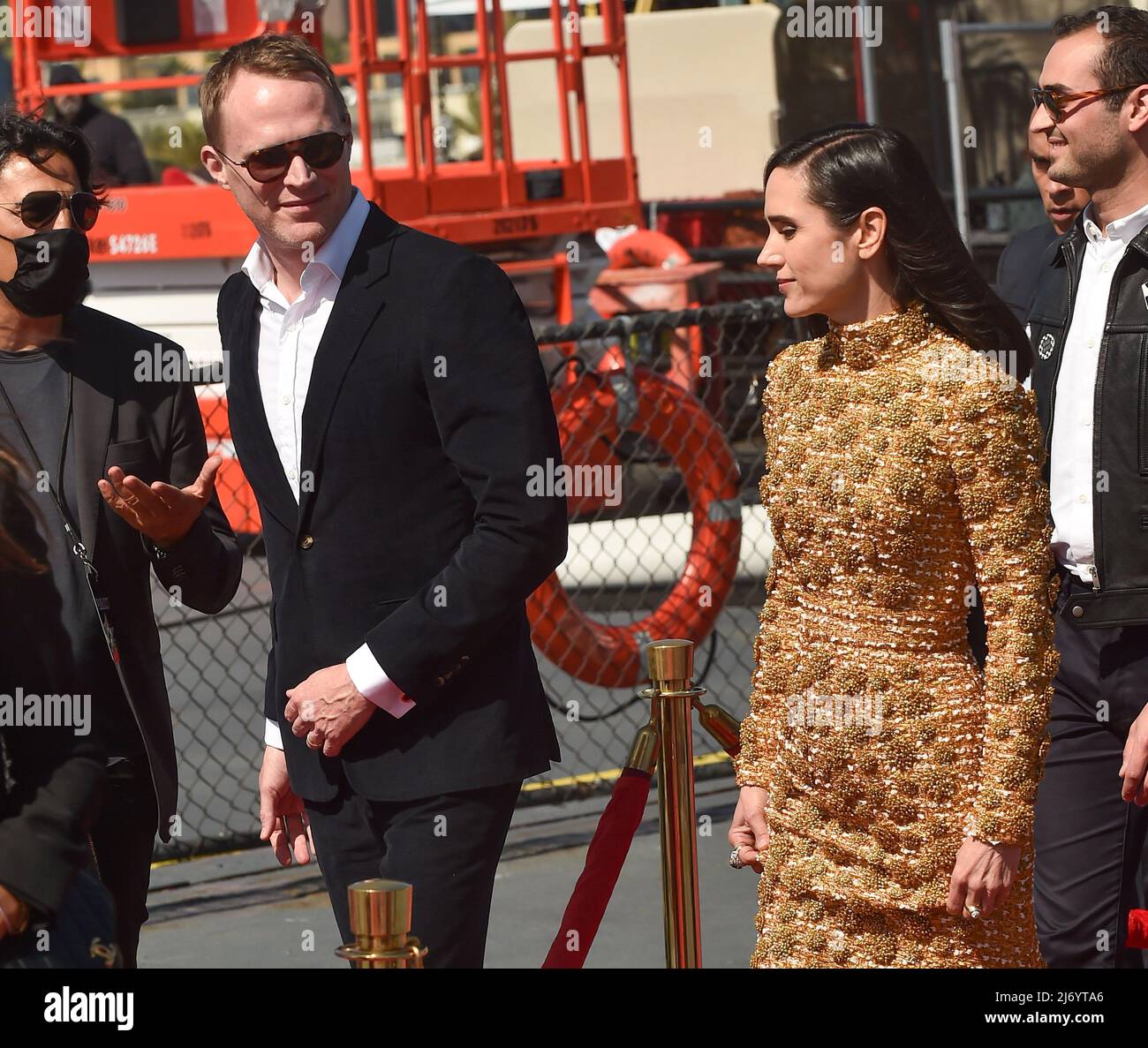 San Diego, USA. 04th May, 2022. Paul Bettany and Jennifer Connelly arriving  to the 'Top Gun: Maverick' global premiere on the USS Midway in San Diego,  CA on May 4, 2022 ©
