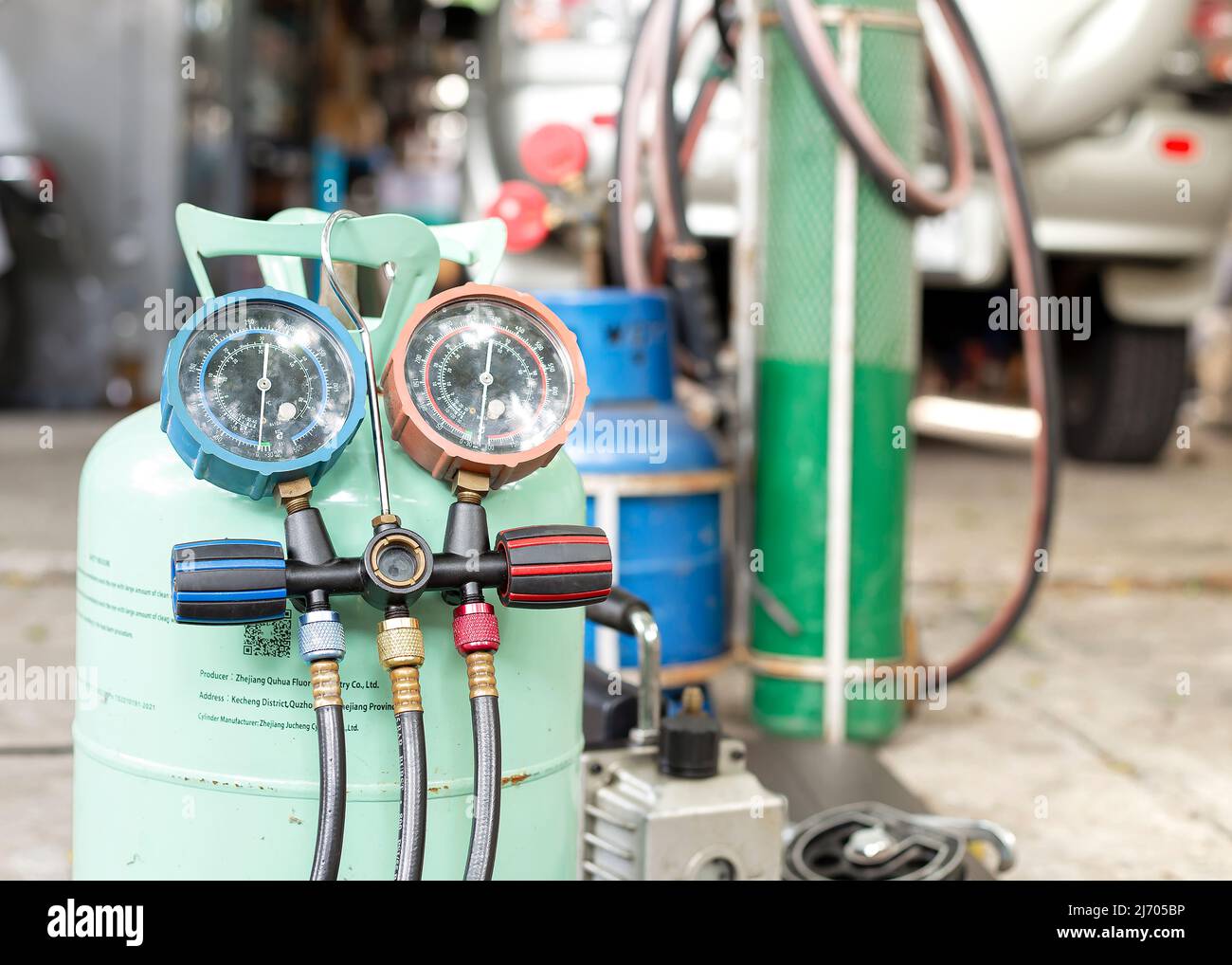 Tools for air conditioning repair and maintenance Stock Photo Alamy