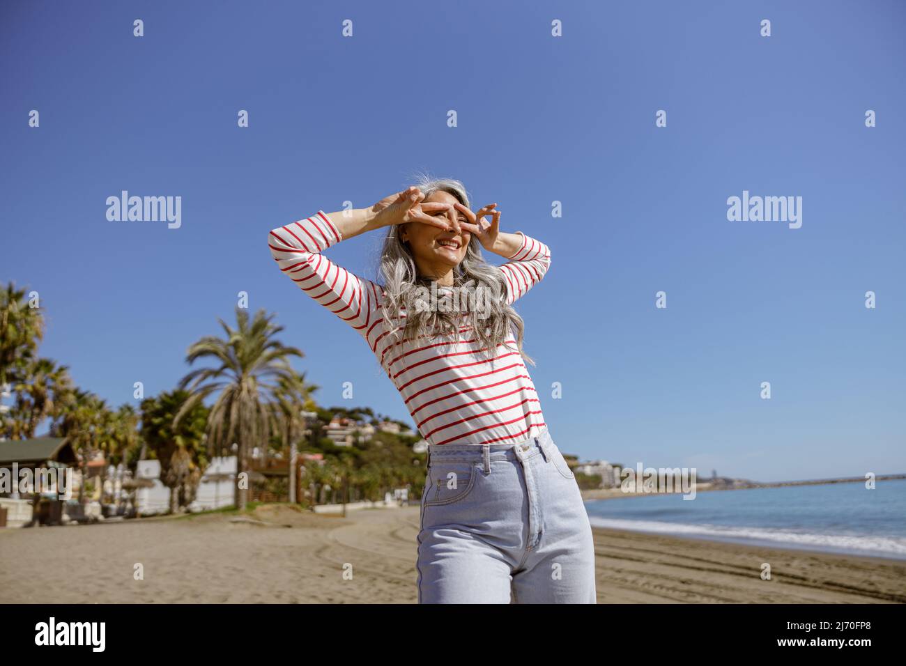 Happy freedom face woman hi-res stock photography and images - Alamy
