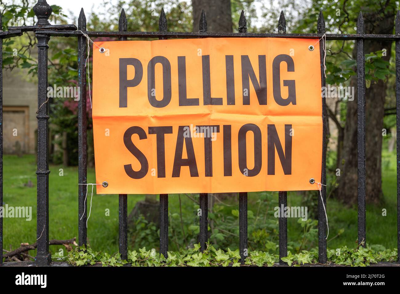 South Gosforth, Newcastle upon Tyne, UK - 5th May 2022: Signage at the polling station in South Gosforth, Newcastle upon Tyne, UK for the local government elections. Credit: Hazel Plater/Alamy Live News Stock Photo