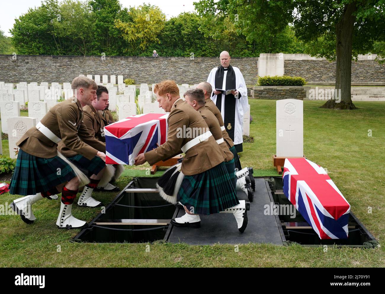 From the 7th battalion the royal regiment of scotland hi-res stock 