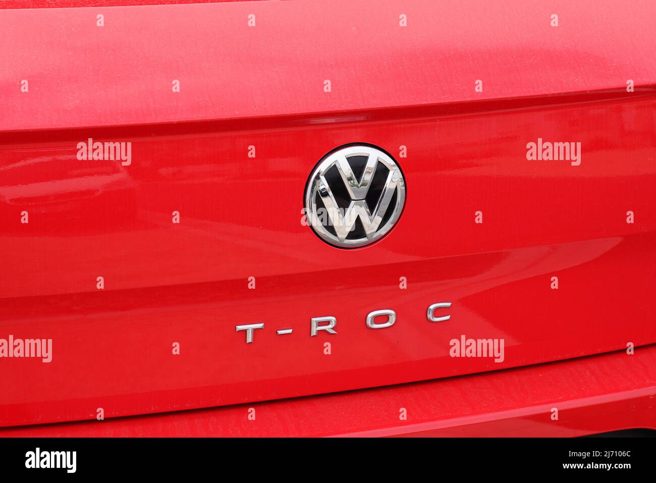 Bordeaux , Aquitaine  France - 04 26 2022 : Volkswagen t-roc line compact car red logo brand and text sign Stock Photo