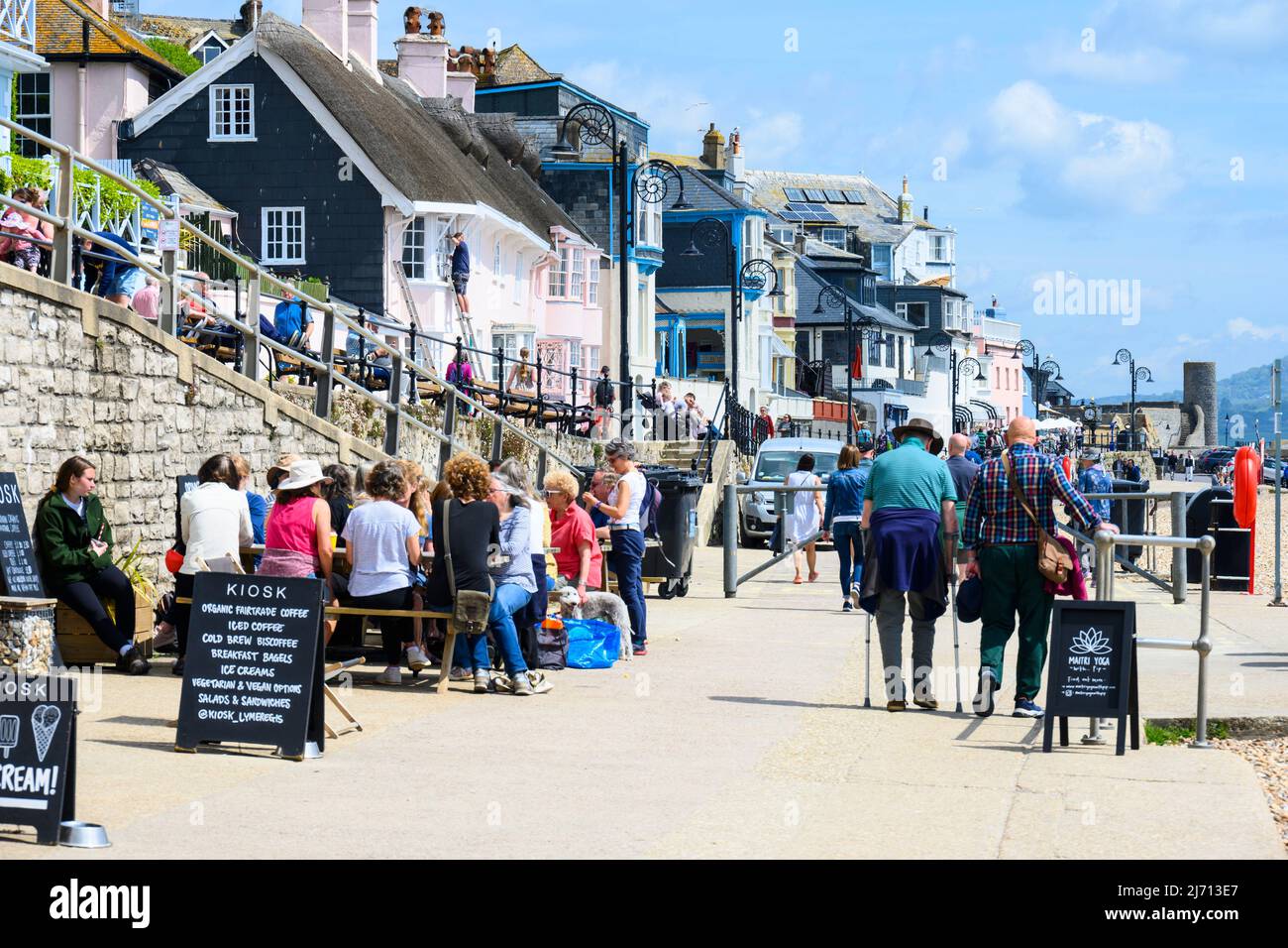 Lyme Regis, Dorset, UK. 5th May 2022. UK Weather Scorching hot