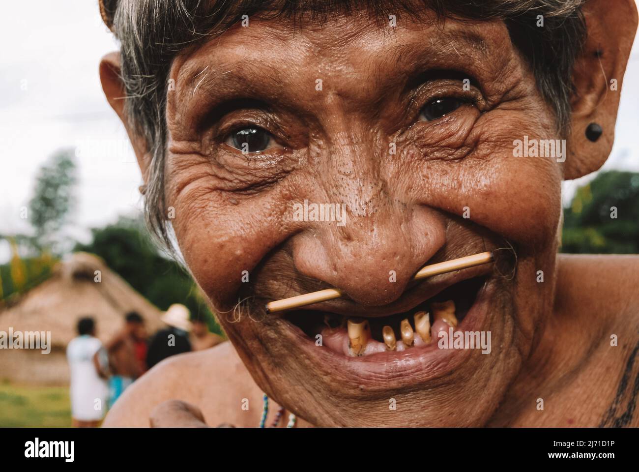 Indian elder man from the Arara of Laranjal tribe near Xingu River, Amazon, Brazil. 2007. Stock Photo