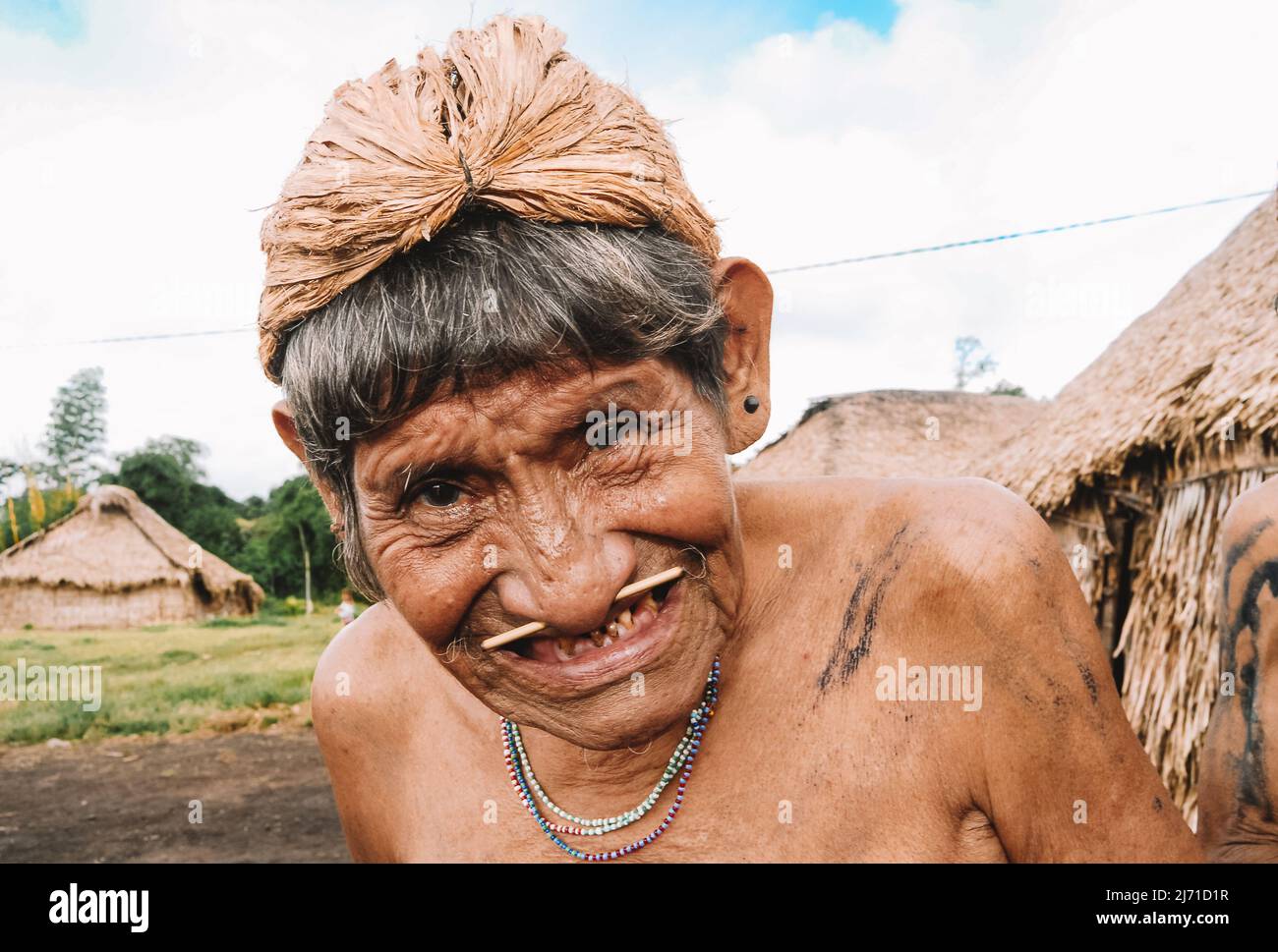 Indian elder man from the Arara of Laranjal tribe near Xingu River, Amazon, Brazil. 2007. Stock Photo