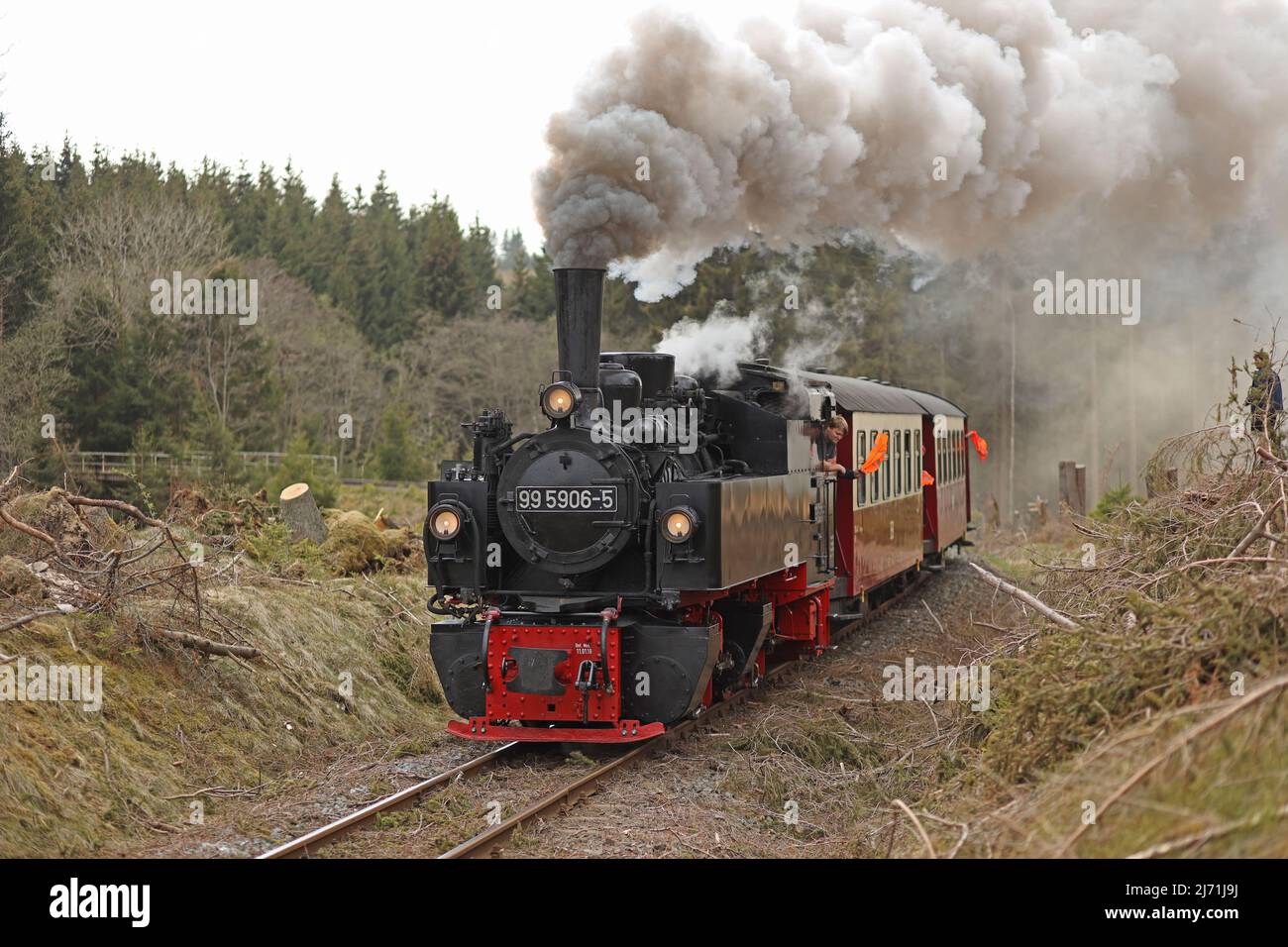 05 May 2022, Saxony-Anhalt, Elend: A special train of the Harzer Schmalspurbahn GmbH is pulled by the 99 5906 Mallet locomotive. It is the last operational Mallet of this type to run on the HSB. At 104 years of age, it is now being retired. Starting today, there will be a series of special trips as a farewell tour for the steam locomotive. From mid-May, the locomotive will then no longer be used. Photo: Matthias Bein/dpa Stock Photo
