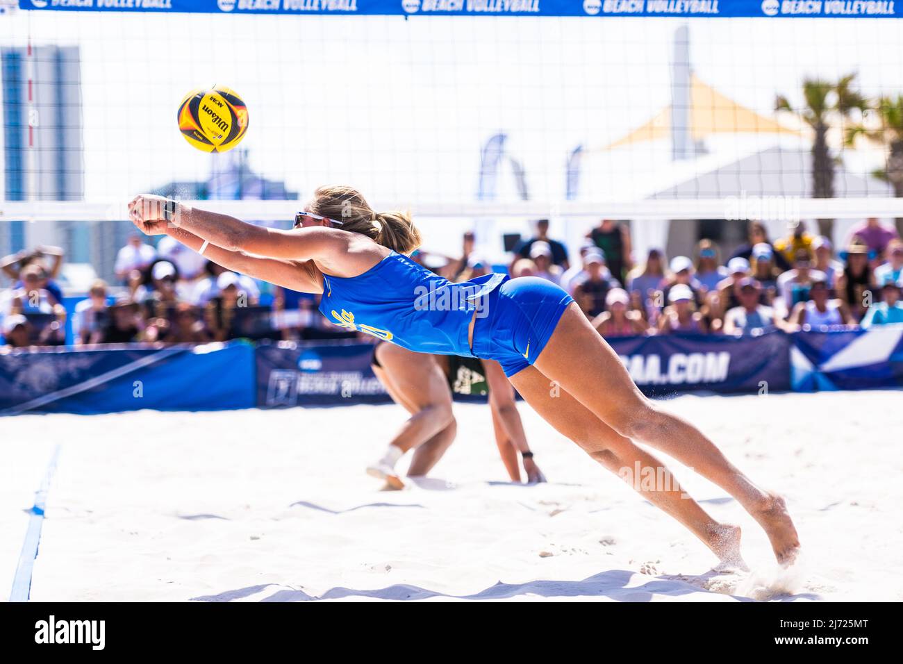 Gulf Shores, Alabama, USA May 5, 2022, JADEN WHITMARSH makes a diving