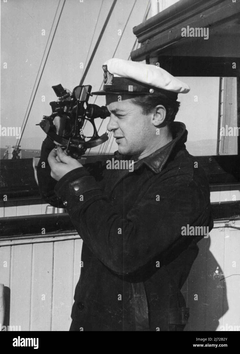 Vintage ships funnel hi-res stock photography and images - Alamy