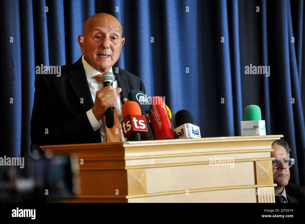 Ahmed Najib al-Shabbi, Chairman of the Political Committee of the Amal  Party, speaks during a press conference in Tunis, Tunisia on May 05, 2022.  (Photo by Yassine MahjoubSipa USA Stock Photo -