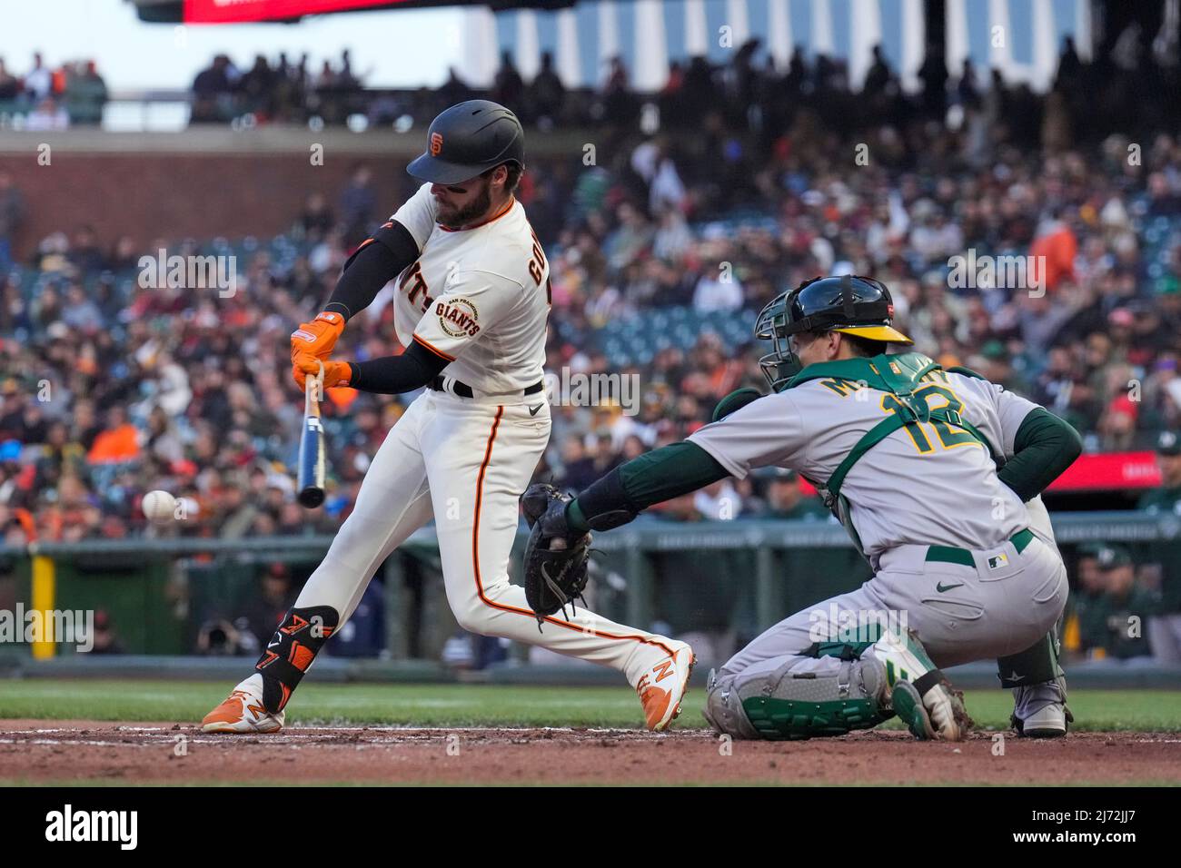 San Francisco Giant infielder Brandon Belt (9) at bat during MLB regular season game between the Oakland Athletics and San Francisco Giants at Oracle Stock Photo