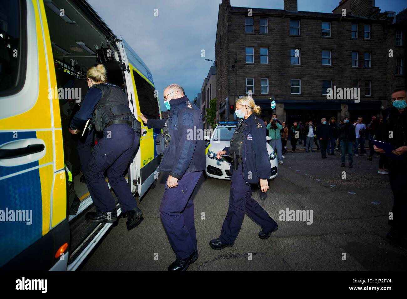 Edinburgh, Scotland, UK. 5th May 2022. Home Office Immigration Officers