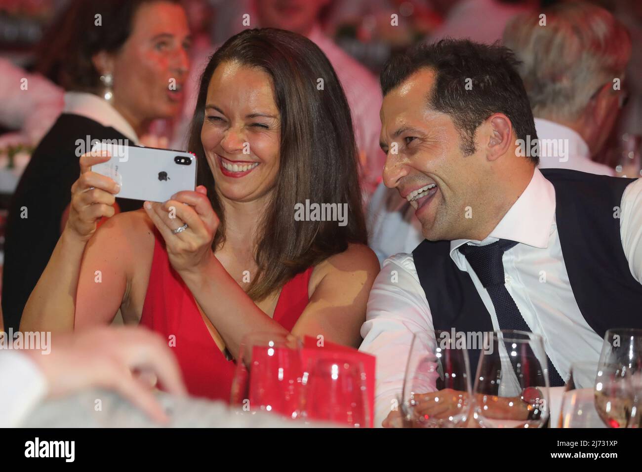 Hasan SALIHAMIDZIC (Sports Director FC Bayern Munich) with his wife