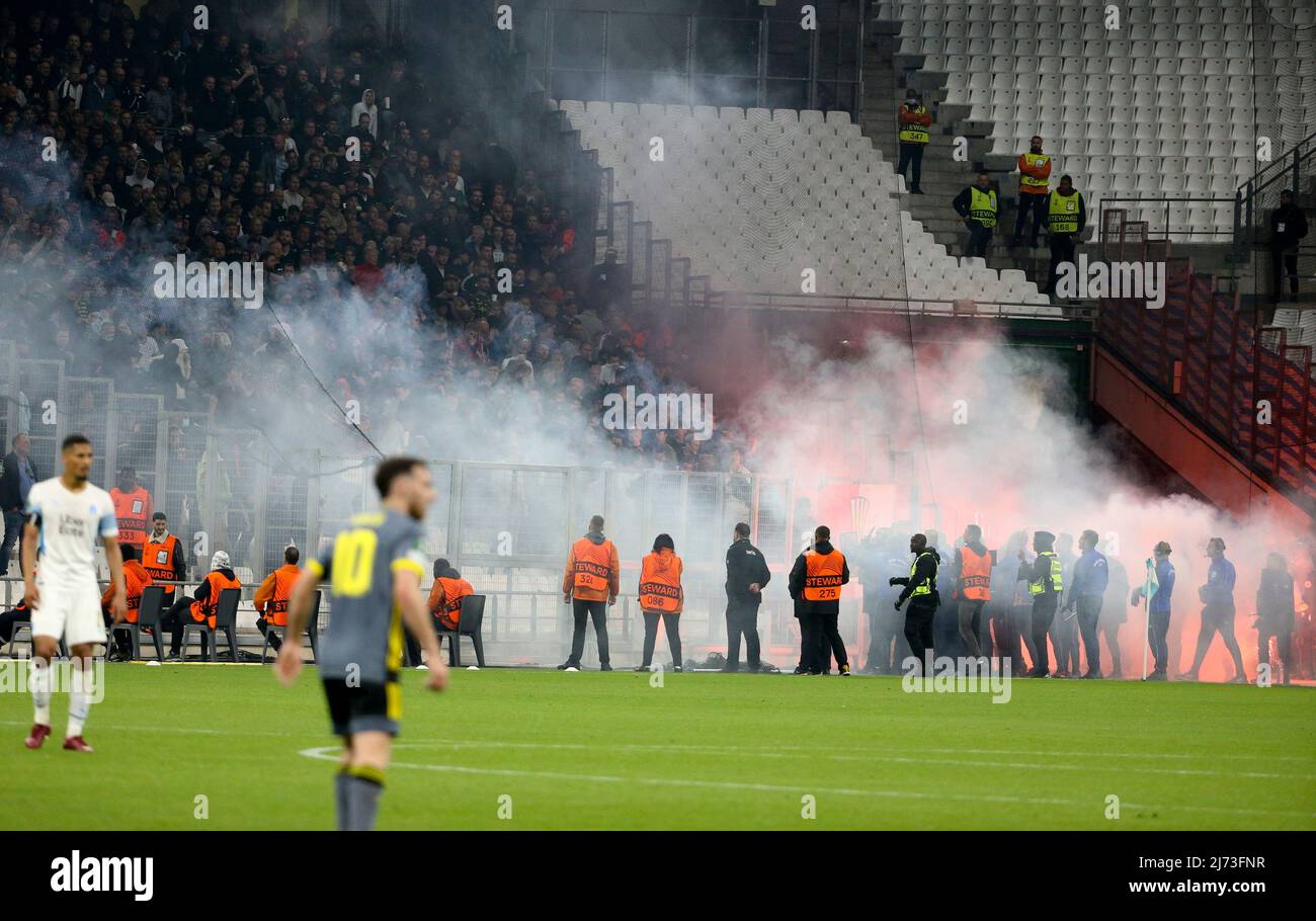 FANION PENNANT FOOTBALL Europa Conf. League 2022 OM MARSEILLE