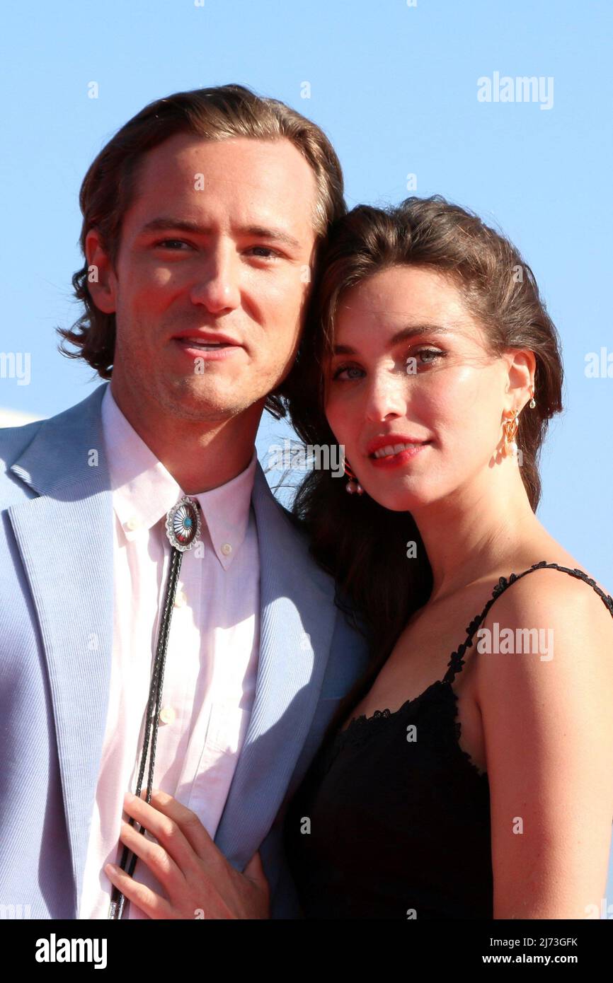 San Diego, CA. 4th May, 2022. Lewis Pullman, Rainey Qualley at arrivals