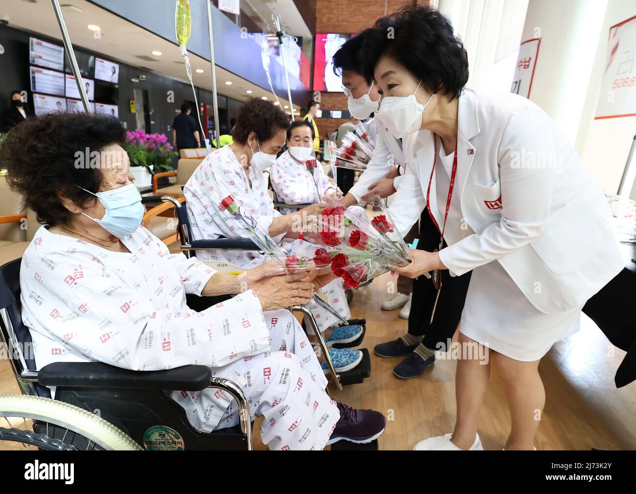 korean parents day traditions