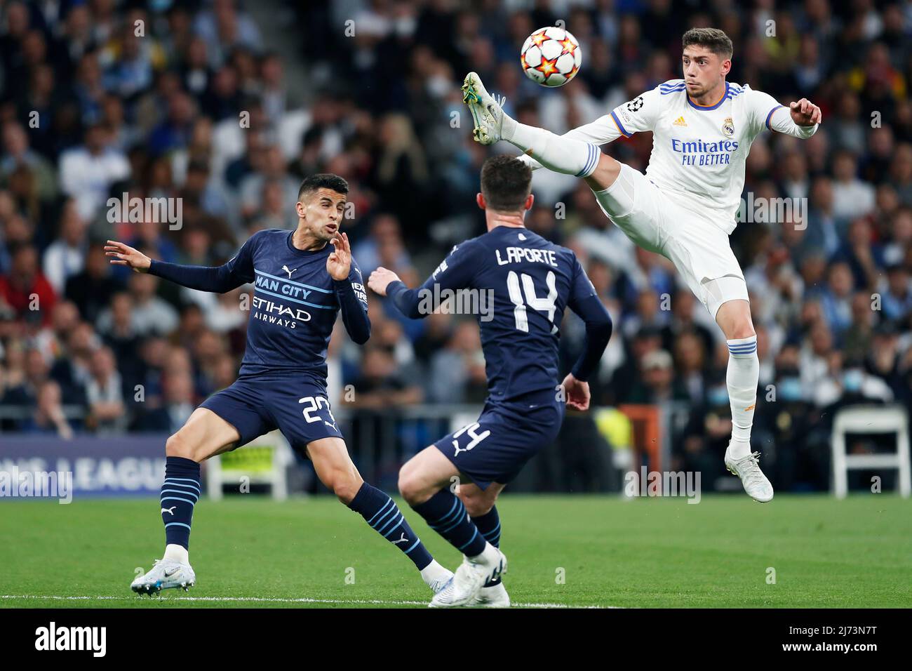 Federico Valverde nets late equaliser as Real Madrid hold
