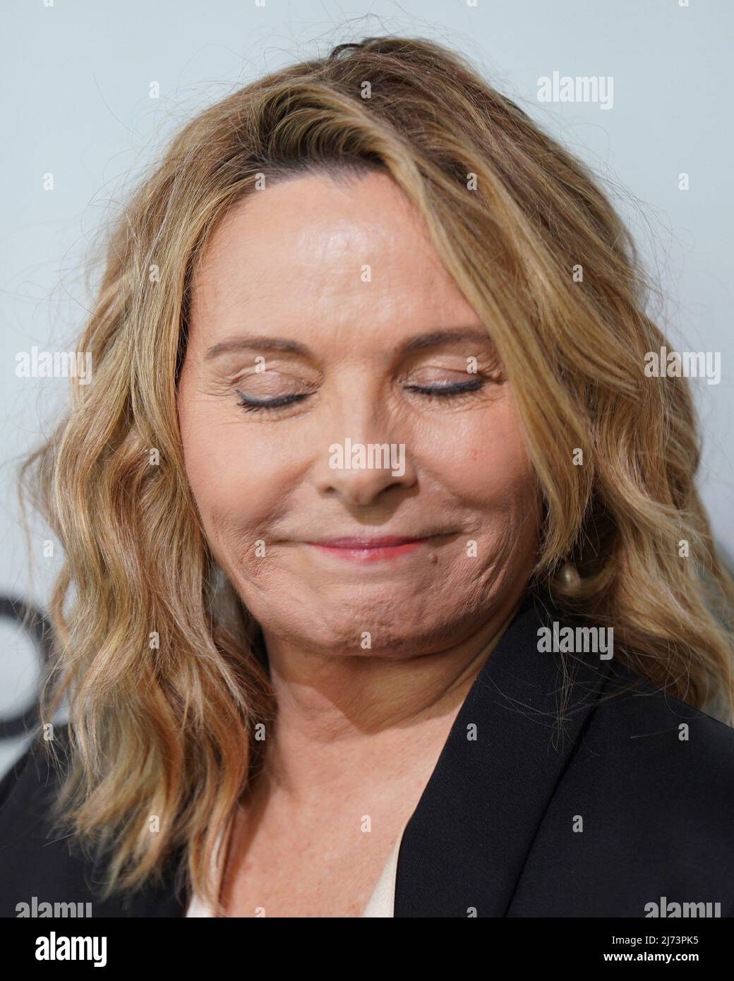 https://www.alamy.com/licenses-and-pricing/?v=1